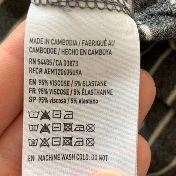 AE Striped Long-Sleeve Shirt - Picture 3 of 3